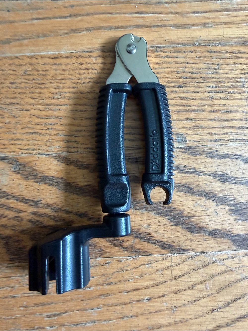 DโAddario Pro-Winder Guitar String Winder Cutter & Bridge Pin Puller DP0002